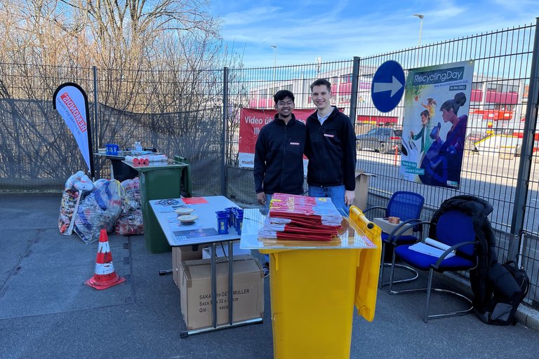 [Translate to Italienisch:] Recycling Event bei der K. Müller AG in Wallisellen
